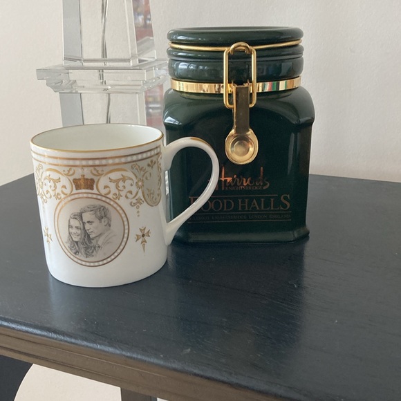 2011 Royal Wedding Mug Royal Worcester - Picture 8 of 8